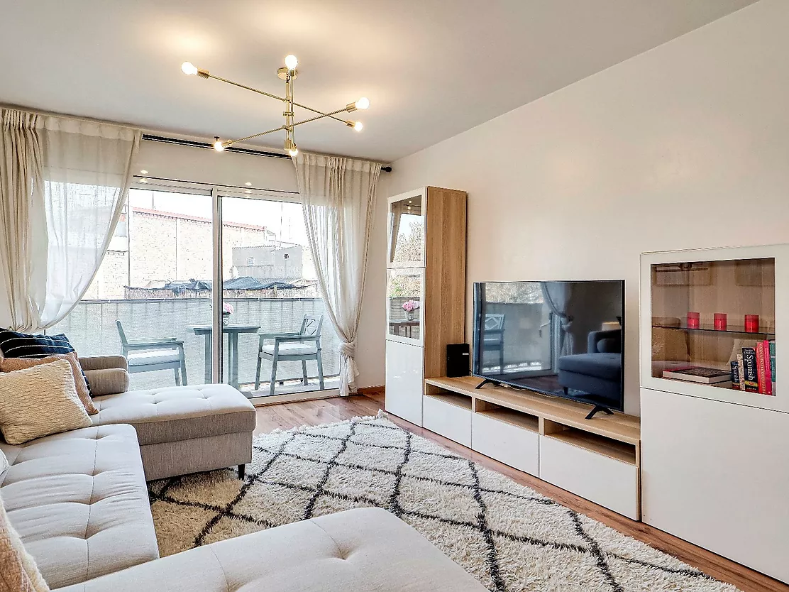 Fantastic apartment for sale in La Trinitat.- Barcelona