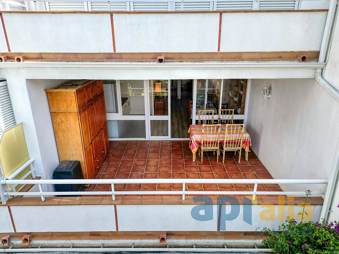 Appartement spacieux avec une très grande terrasse et deux chambres dans Platja d'Aro