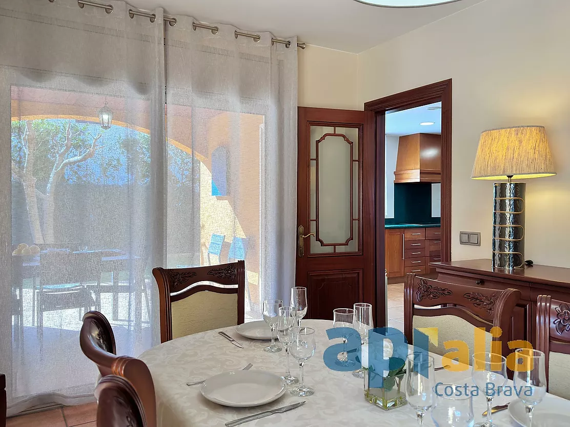 Exclusive villa in Treumal, Sant Antoni de Calonge, just a few steps from the best beaches of the Costa Brava.