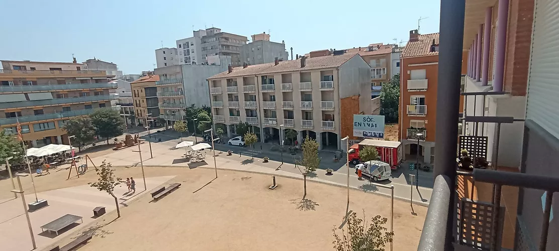 Magnificent apartment in the second row from the sea.