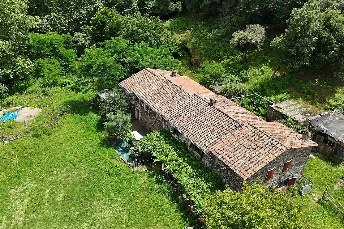 Masia a Santa Pau en el parc natural de la Garrotxa