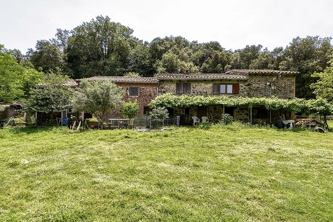 Masia a Santa Pau en el parc natural de la Garrotxa