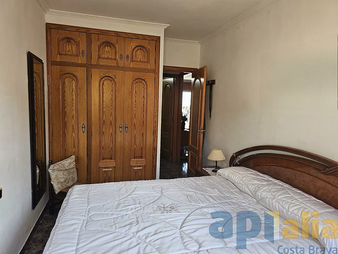 CASA ADOSADA EN VENTA EN ZONA TRANQUILA DE PALAMÓS