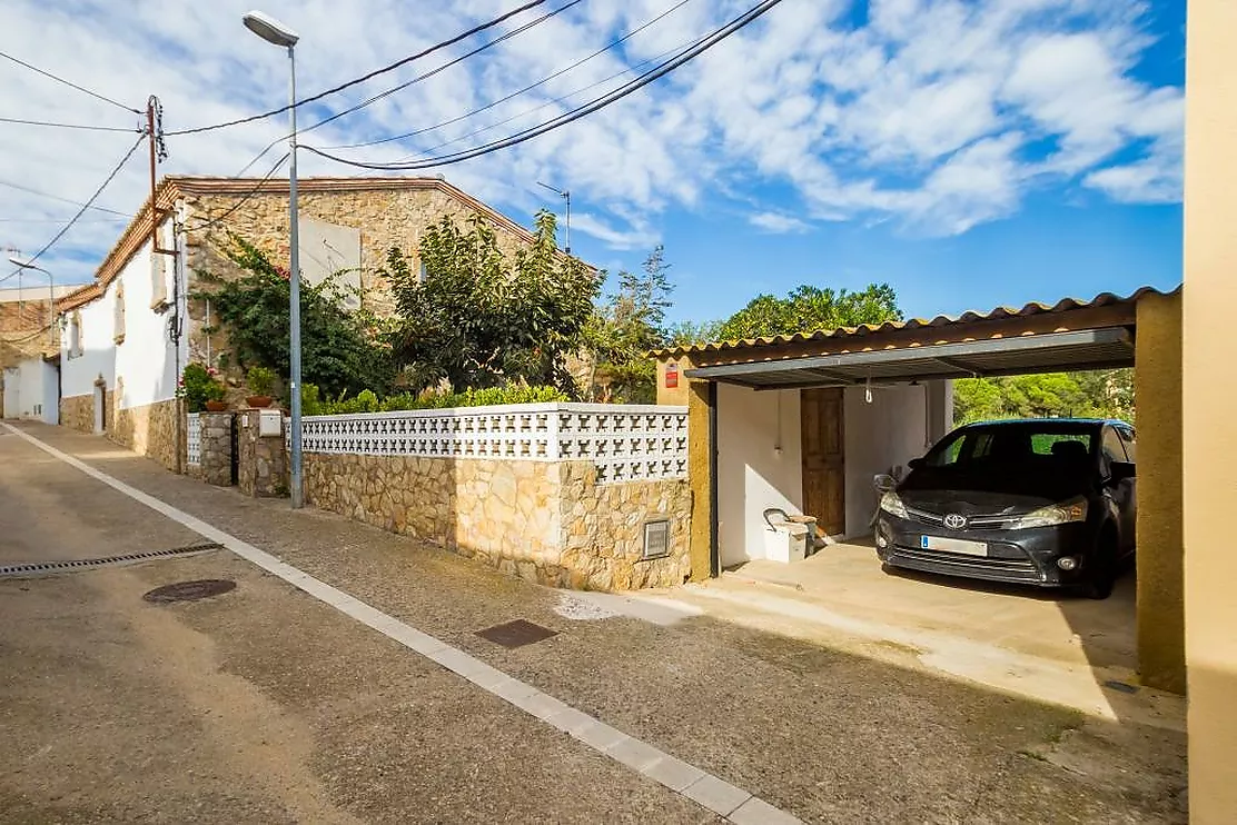 Hermosa masía reformada en Sant Antoni de Calonge