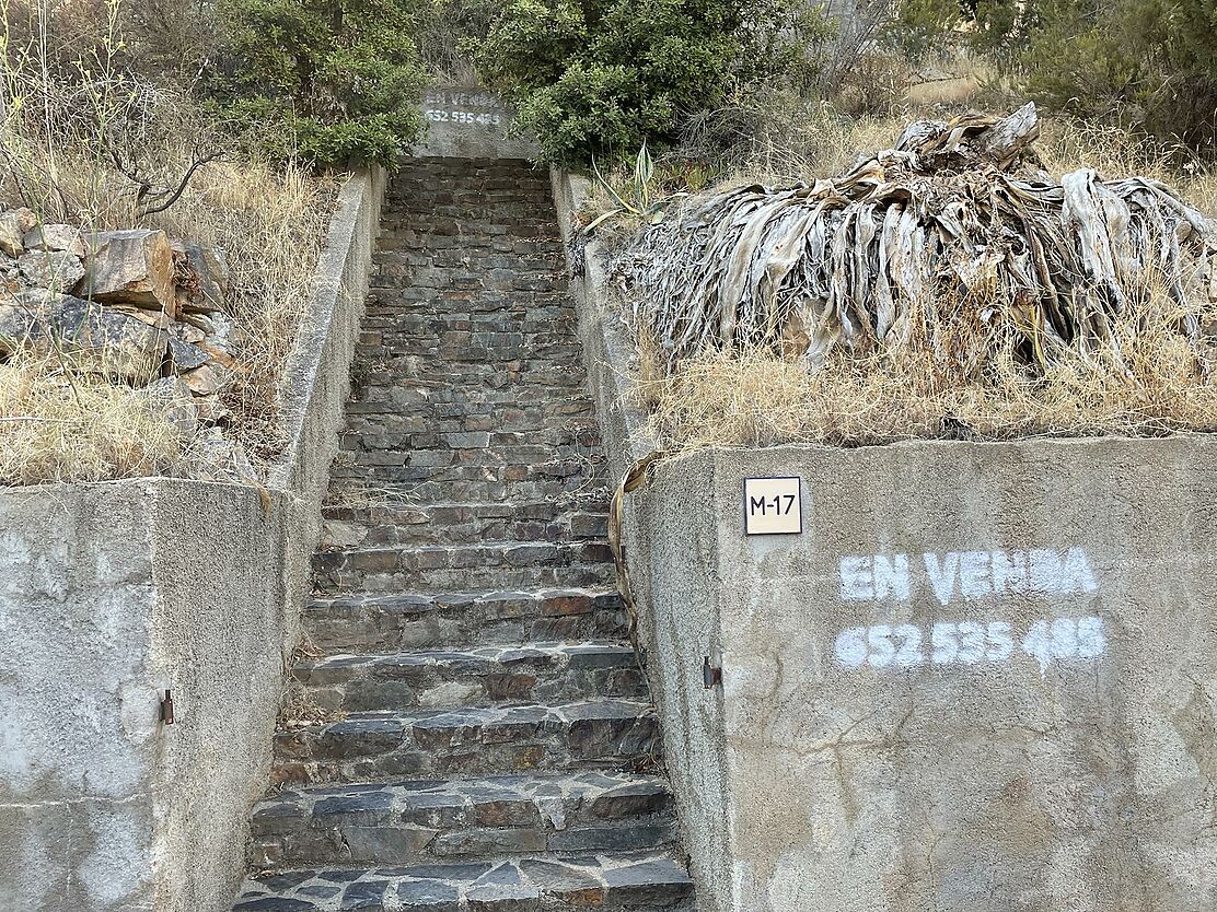 Plot with sea views in Mas Ambrós