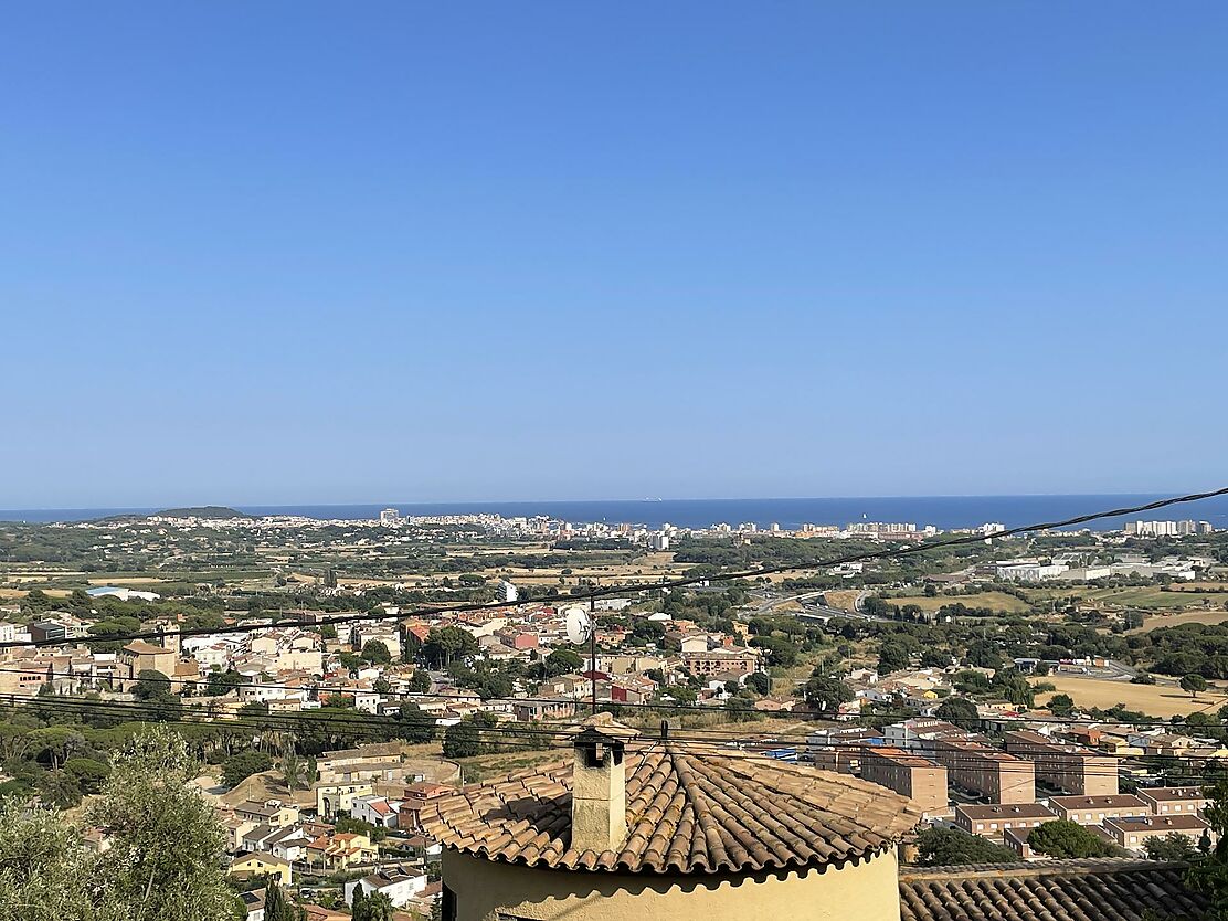 Plot with sea views in Mas Ambrós