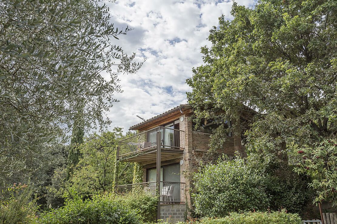 Catalan farmhouse from the 17th century