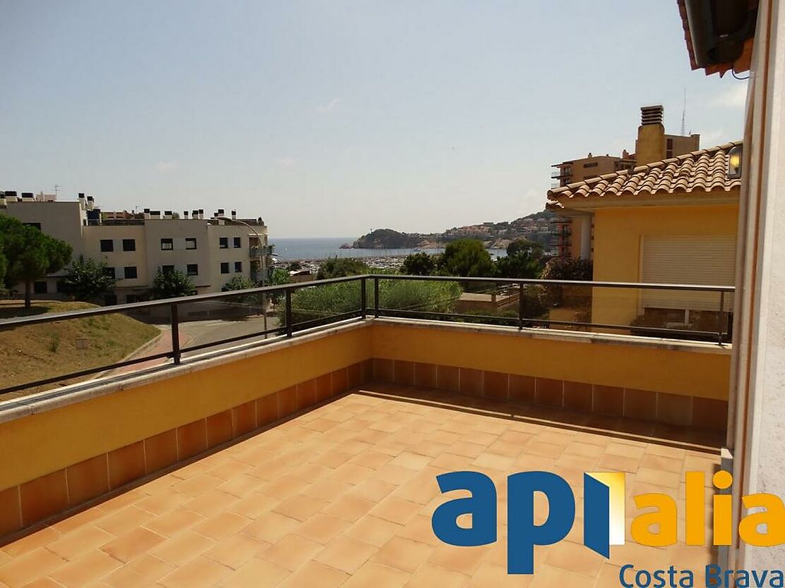 CHALET CON PISCINA Y VISTAS A MAR A 400m DE LA PLAYA