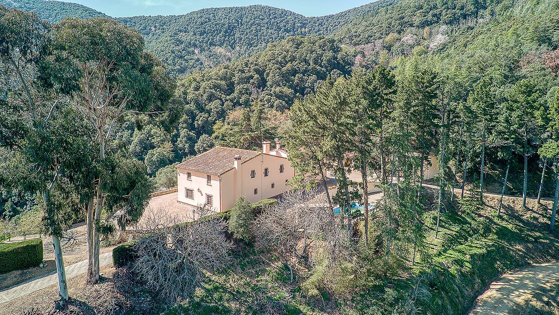 Spectaculaire Masia dans le Montnegre.