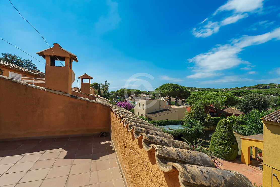 Maison de ville impeccable à Calella de Palafrugell.