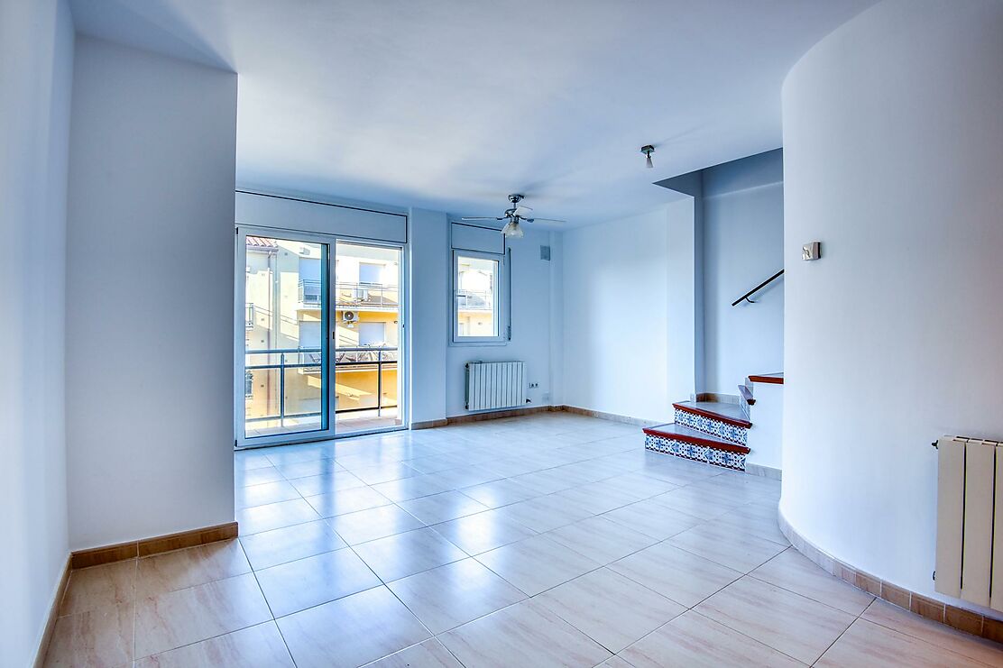 Agradable dúplex en Palafrugell, 3 habitaciones, parking y trastero