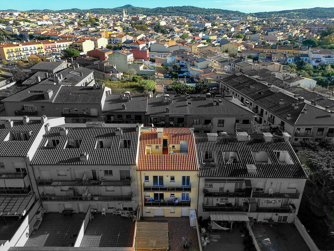 Agradable dúplex en Palafrugell, 3 habitaciones, parking y trastero